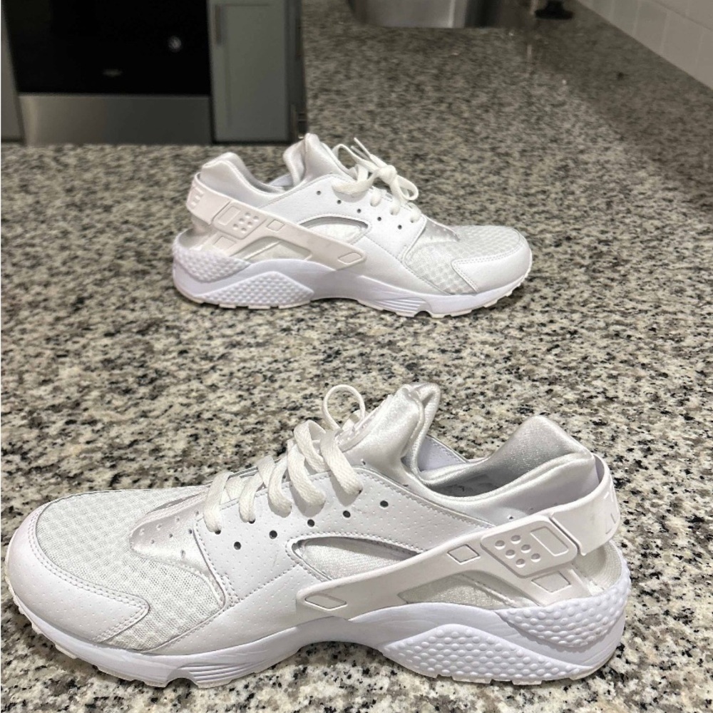 Nike Air Huarache Men’s Size 12.5